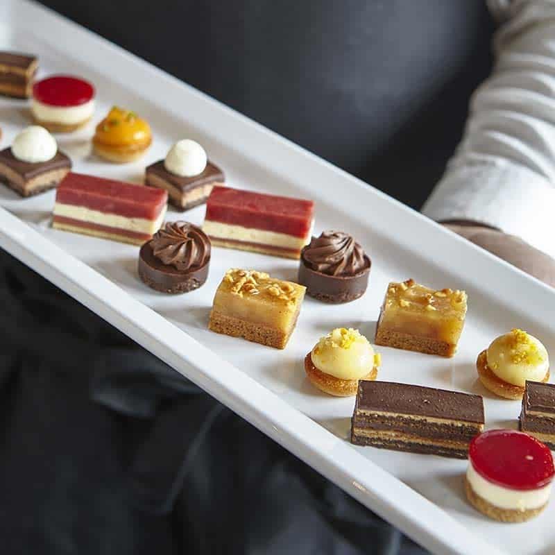 Assortiment de p'tits fours prestige